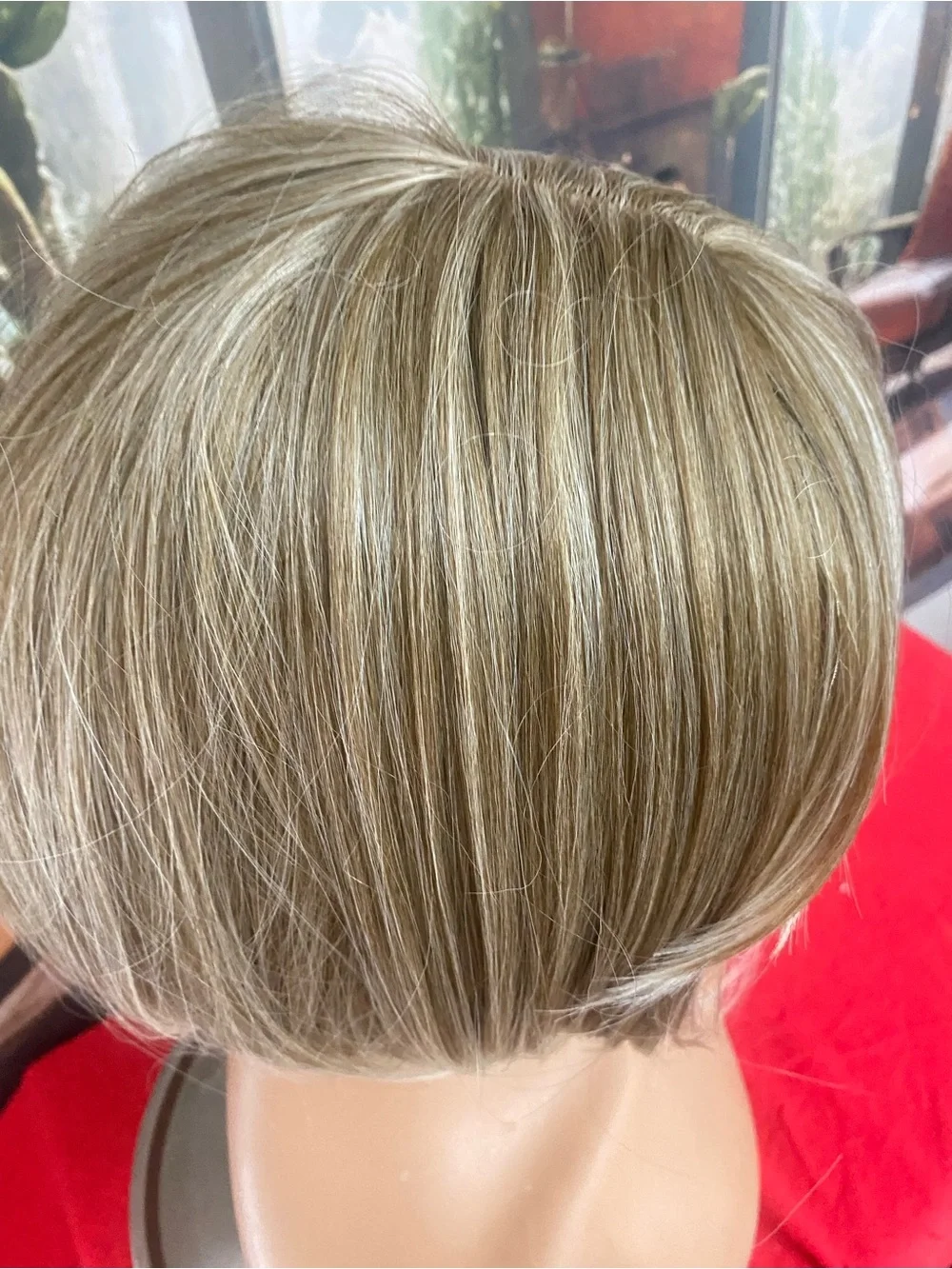 Blonde Layered Bob Wig with Side-Swept Bangs